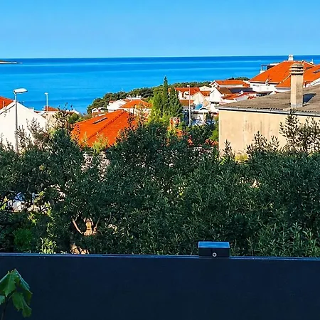 Apartament Barry *