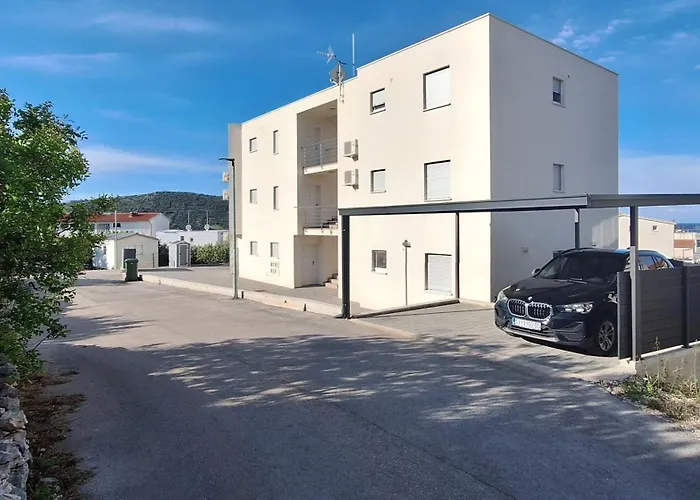 Appartement Barry Primošten